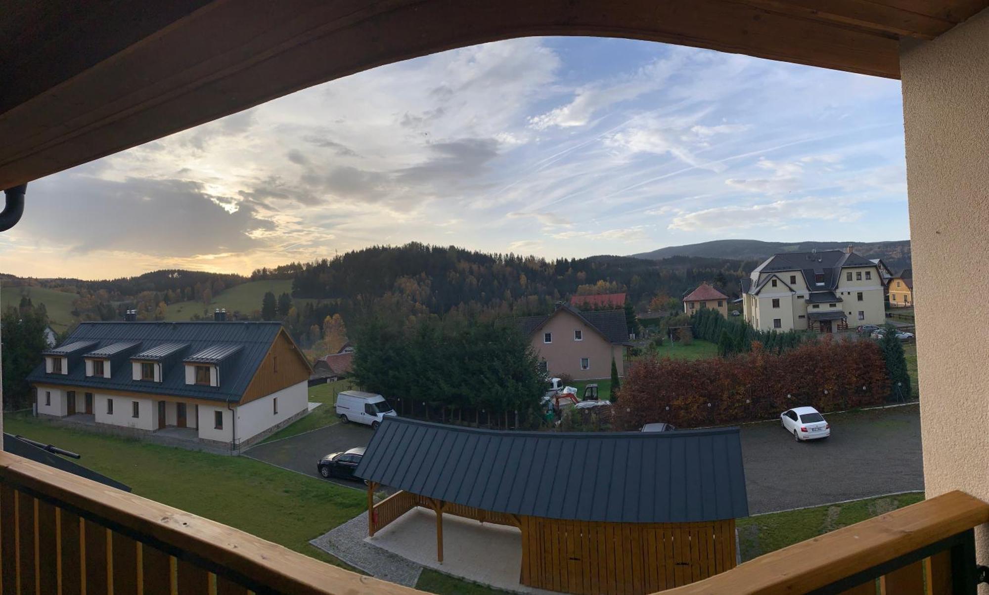 Apartman Mavis Kasperske Hory Esterno foto