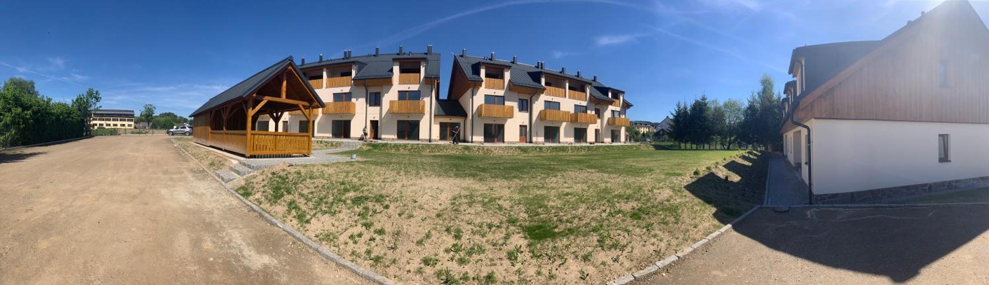 Apartman Mavis Kasperske Hory Esterno foto